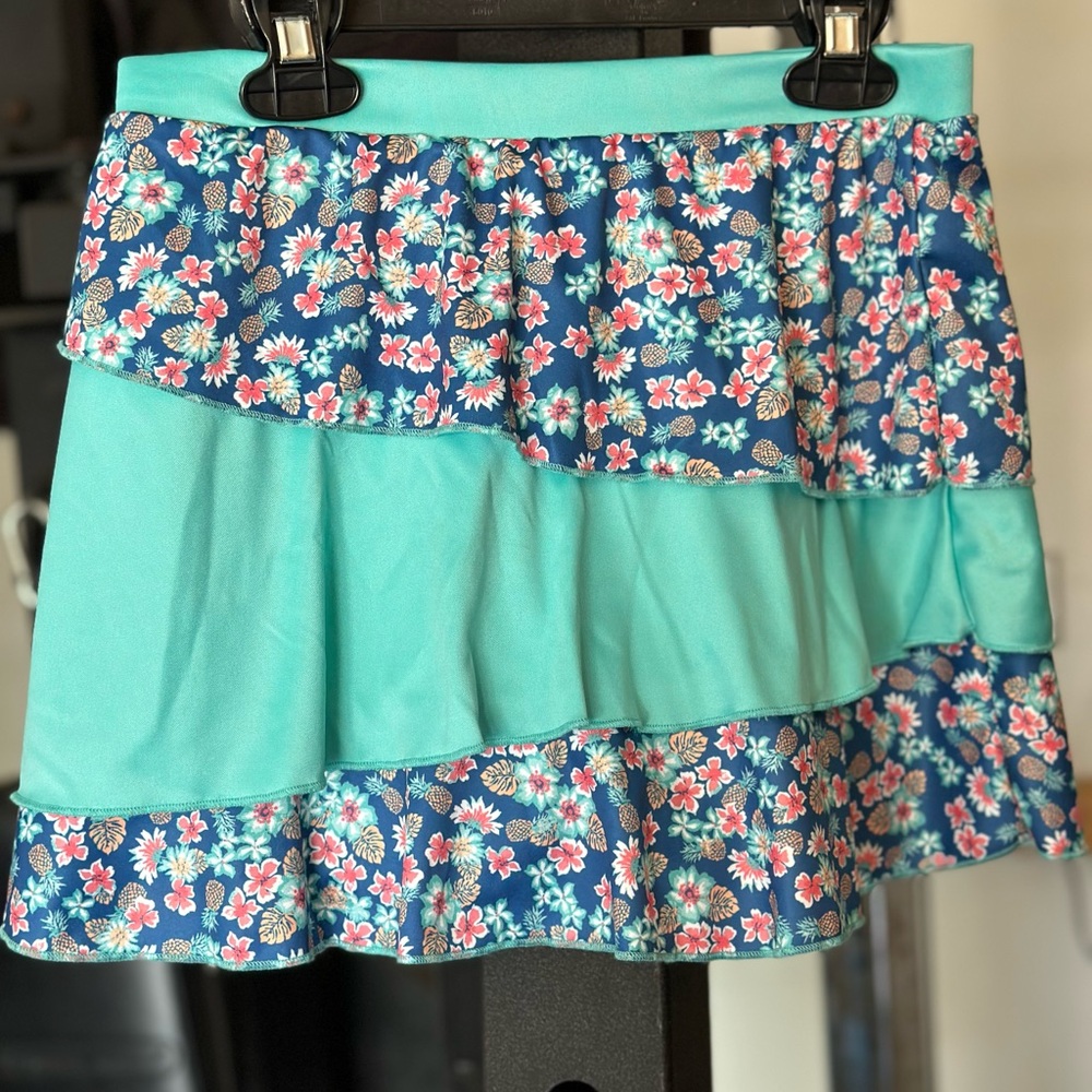 Teal girls skort new without tags size medium